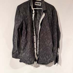 Zagiri Men's Black Floral Jacquard Long Sleeve Button Down Shirt